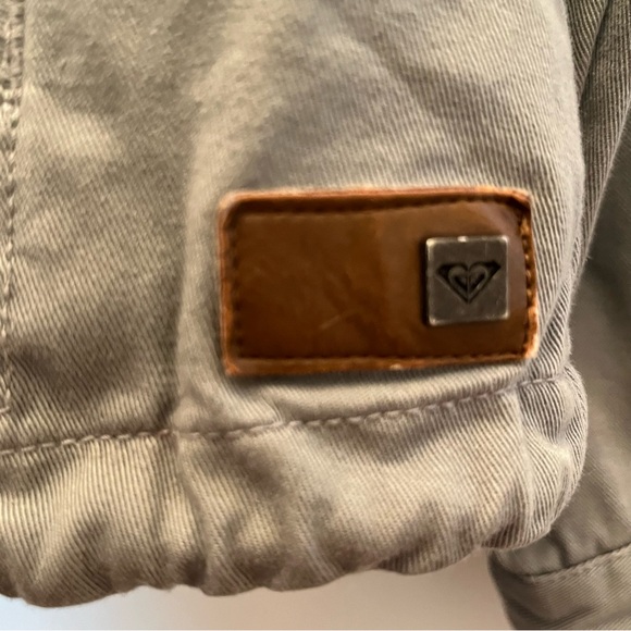 ROXY Watch The Sunrise Utility Jacket Zip Up Snap Embroidered Removable Hood - Picture 9 of 16